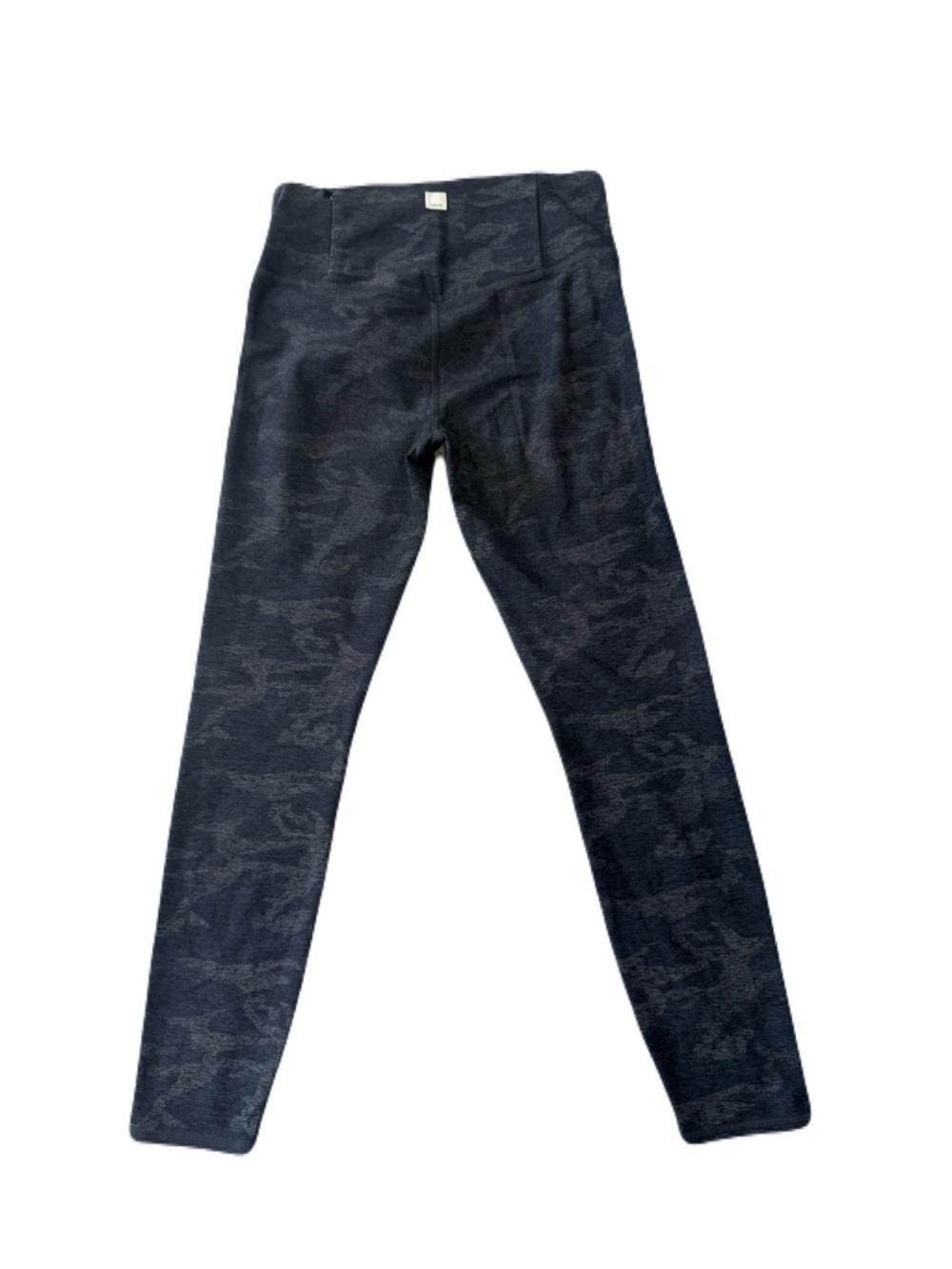 Vuori Clean Elevation Legging - Black Camo size M athlesuire legging 25.5”inseam - Picture 5 of 10